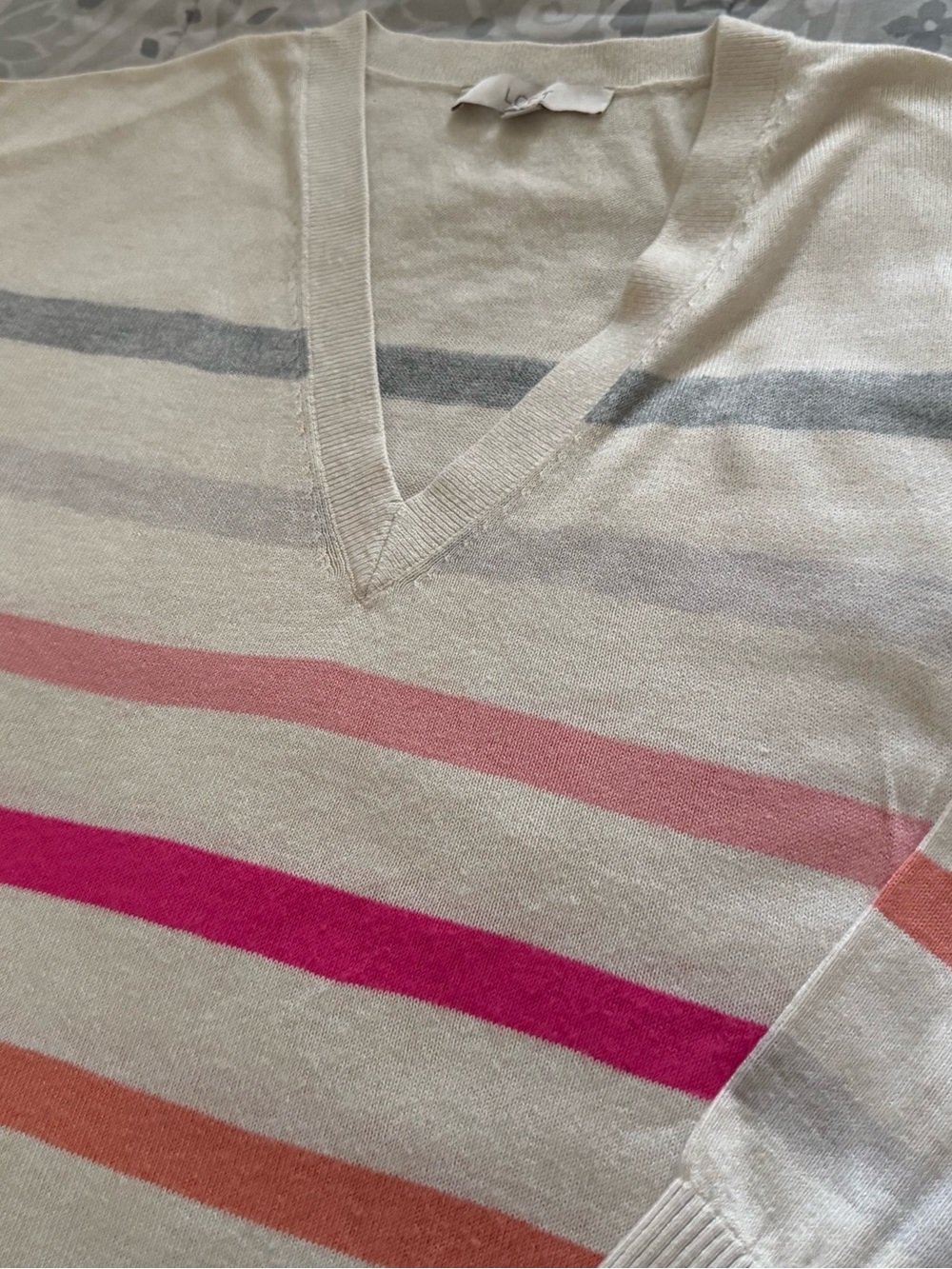 LOFT V-Neck Striped Sweater Top - Pink, Coral & Gray